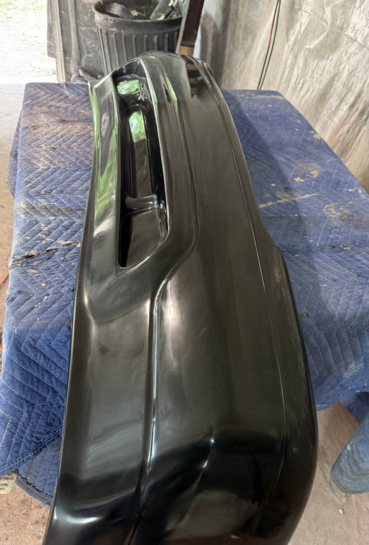 GMC sierra front bumper (1999-2002)