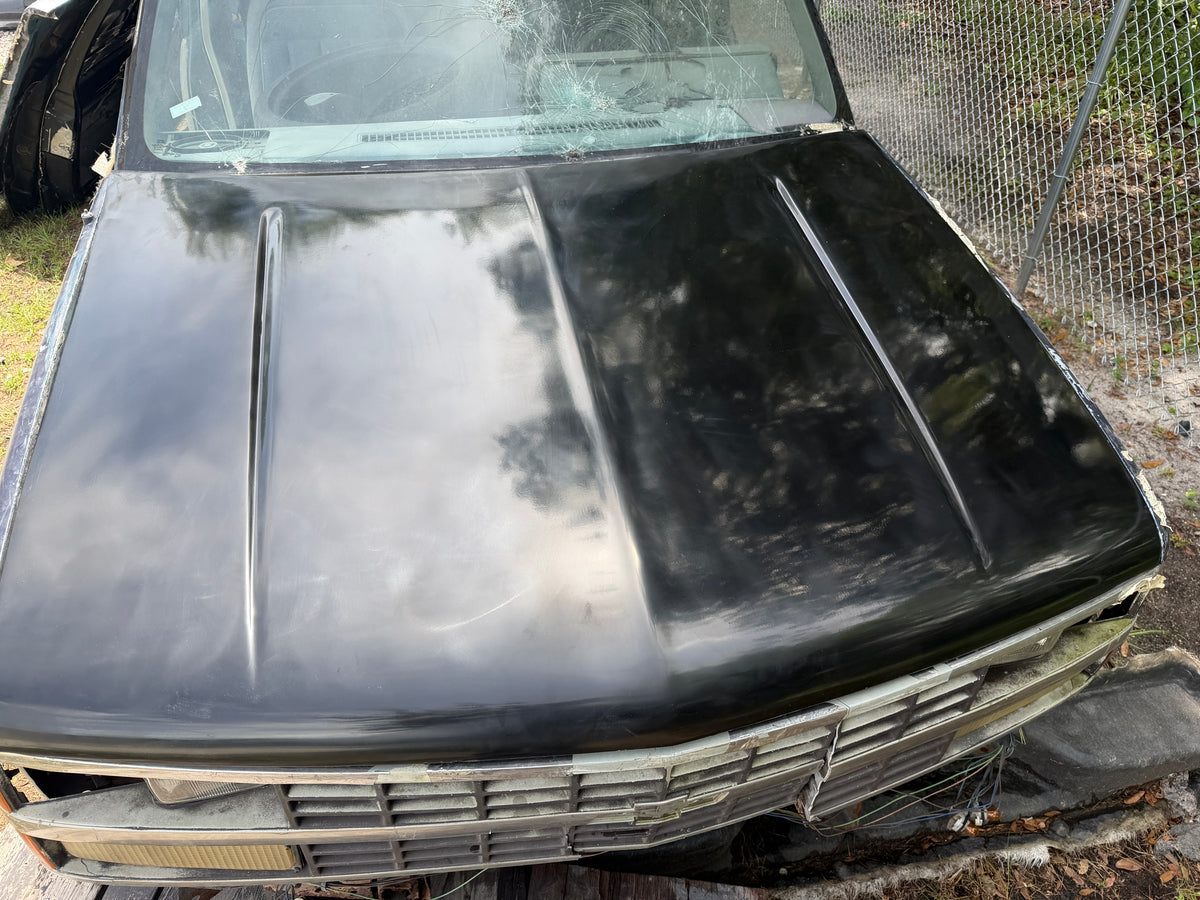 1988–1998 Chevy/GMC OBS Fiberglass Pin-On Hood – Extended to Windshield