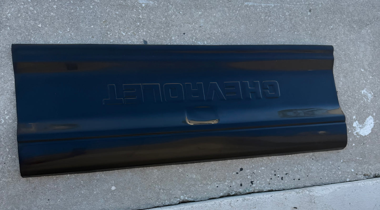 Gen 1 s10 tailgate (1982-1993)